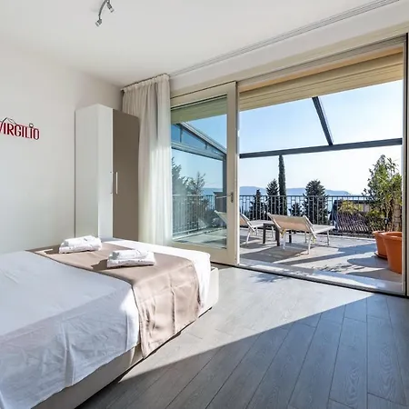 Virgilio Red Apartman Toscolano Maderno
