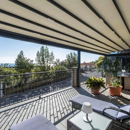 Virgilio Red Apartman