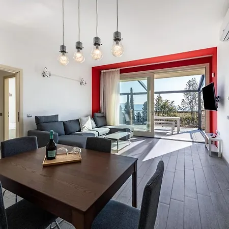 Apartment Virgilio Red Toscolano Maderno